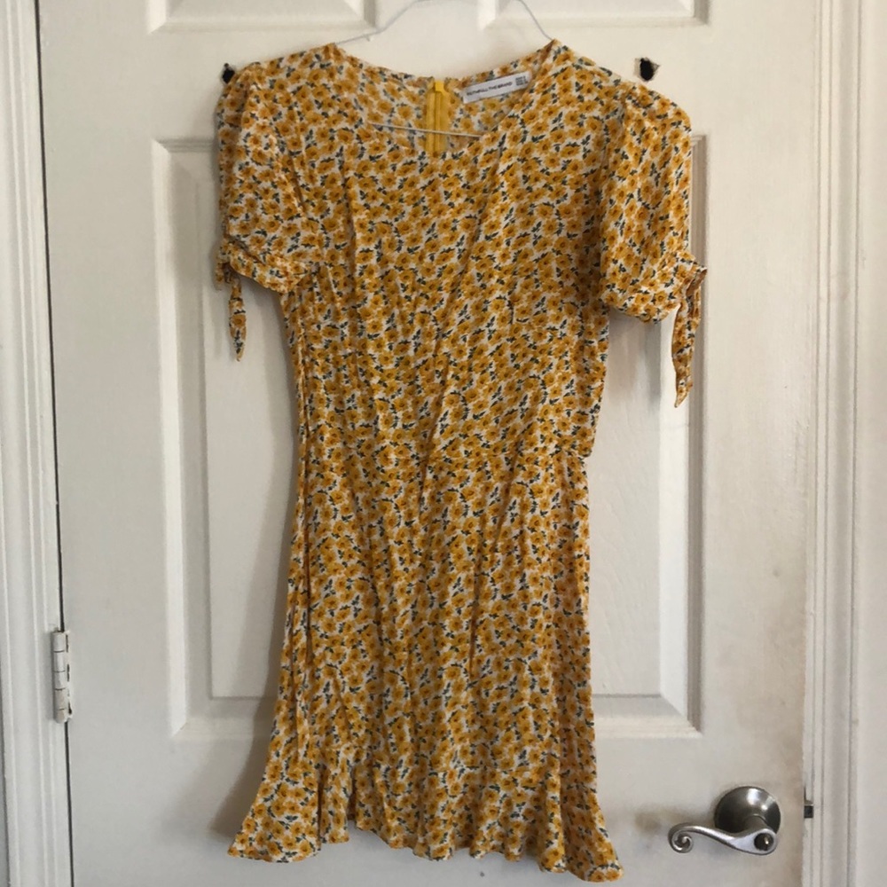 Faithful the Brand yellow summer dress size XS